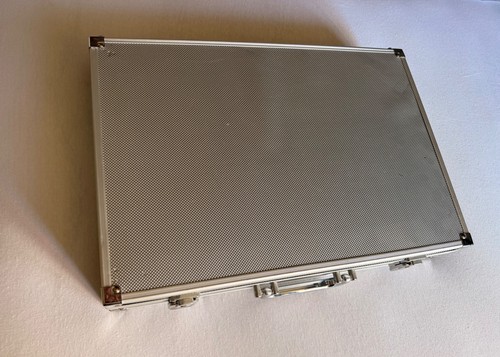 Besteck set für 12 personen - -,