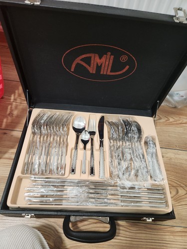 Besteckkoffer teilig neu - 84,