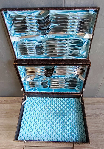 Abs besteckset im koffer - 18,8,